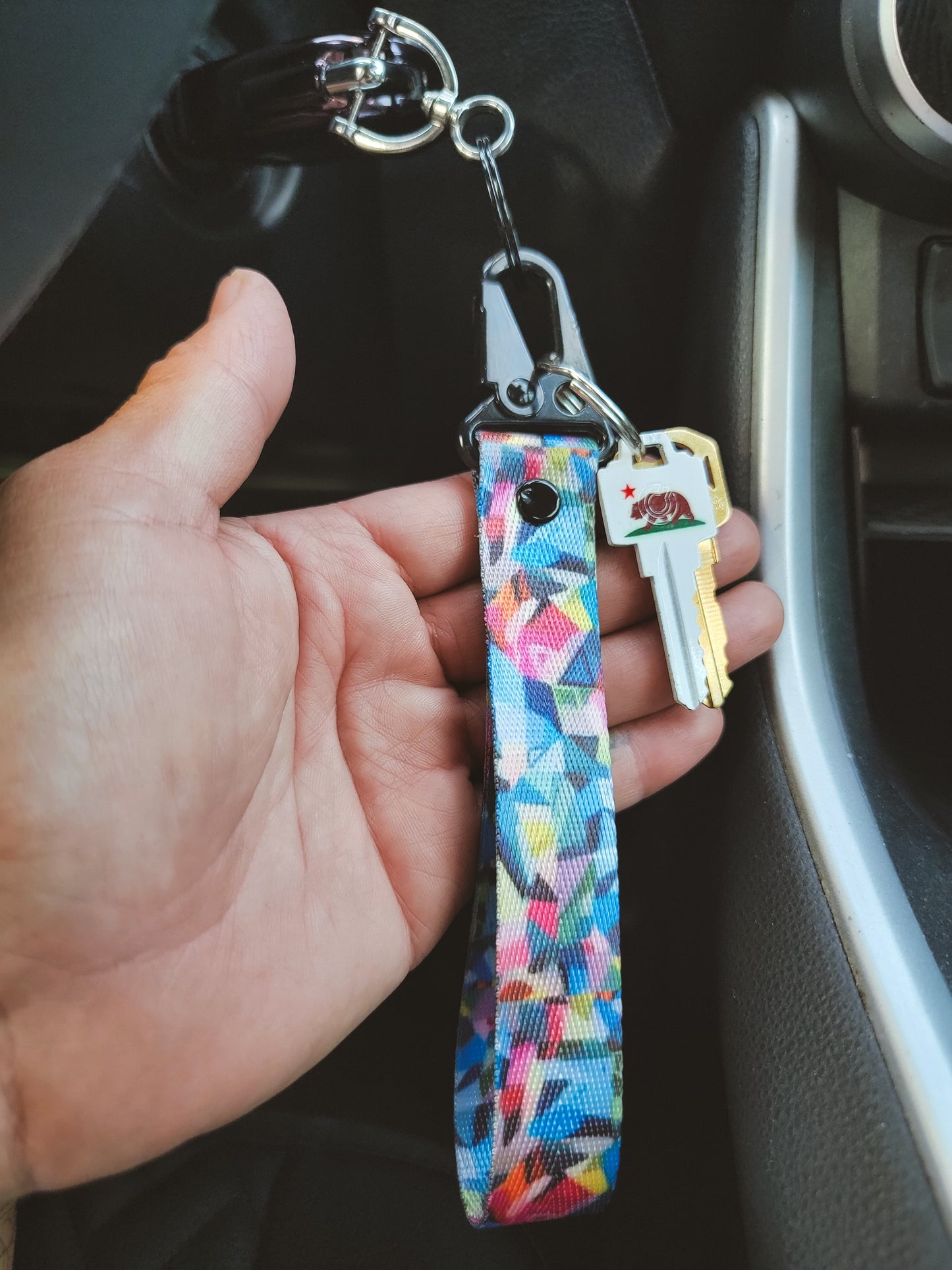 Abstract art wrist lanyard
